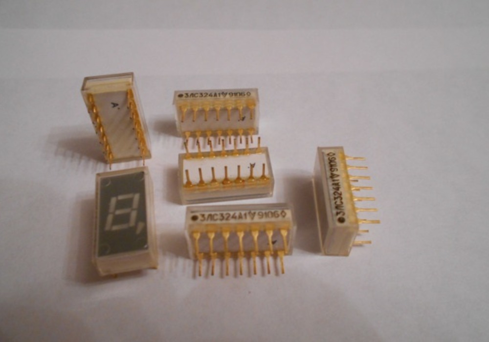 213 Микросхема