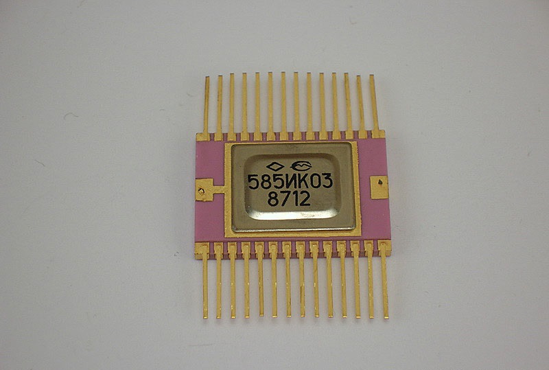 585ик03 Микросхема